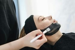 8 ways to remove unwanted hair at home