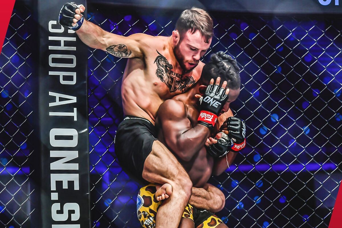 Jarred Brooks, Bokang Masunyane [Photo via: ONE Championship]