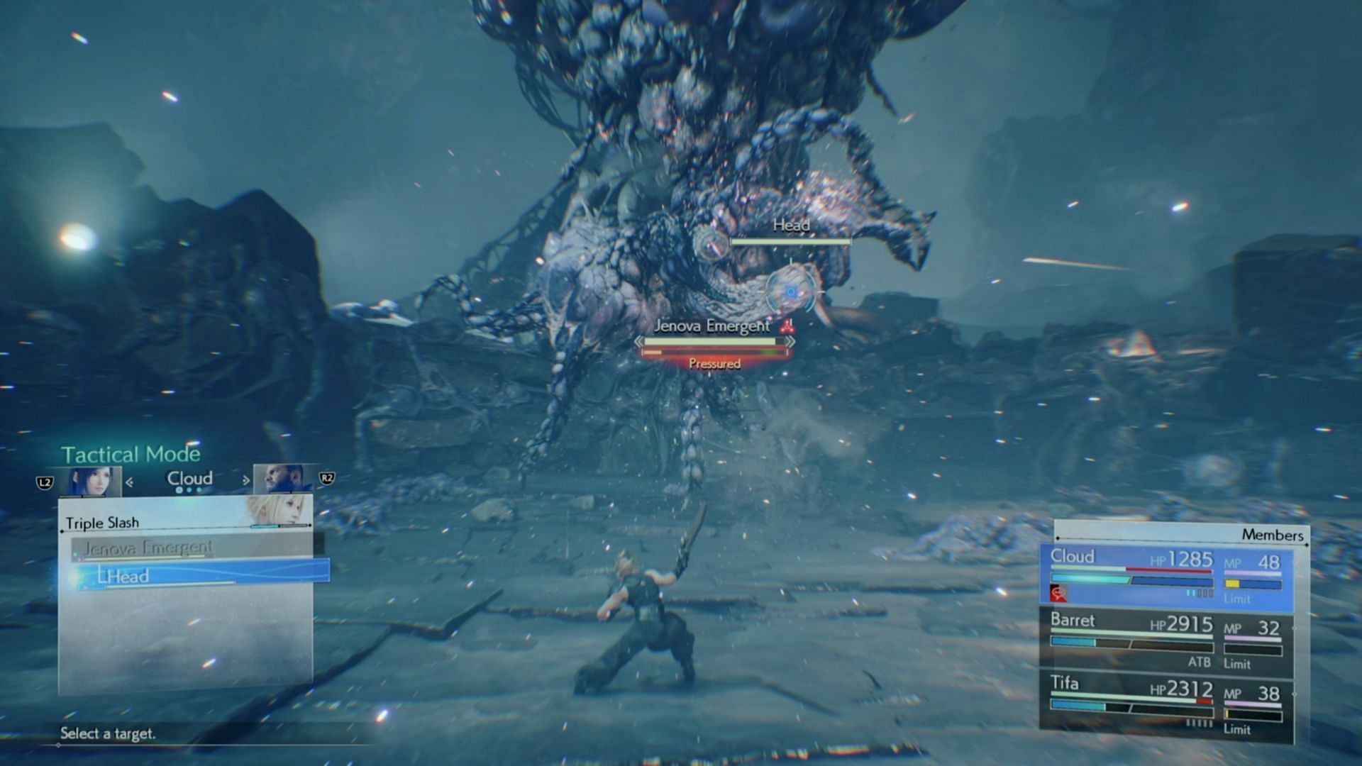 Target the extra limbs when they pop up (Image via Square Enix)