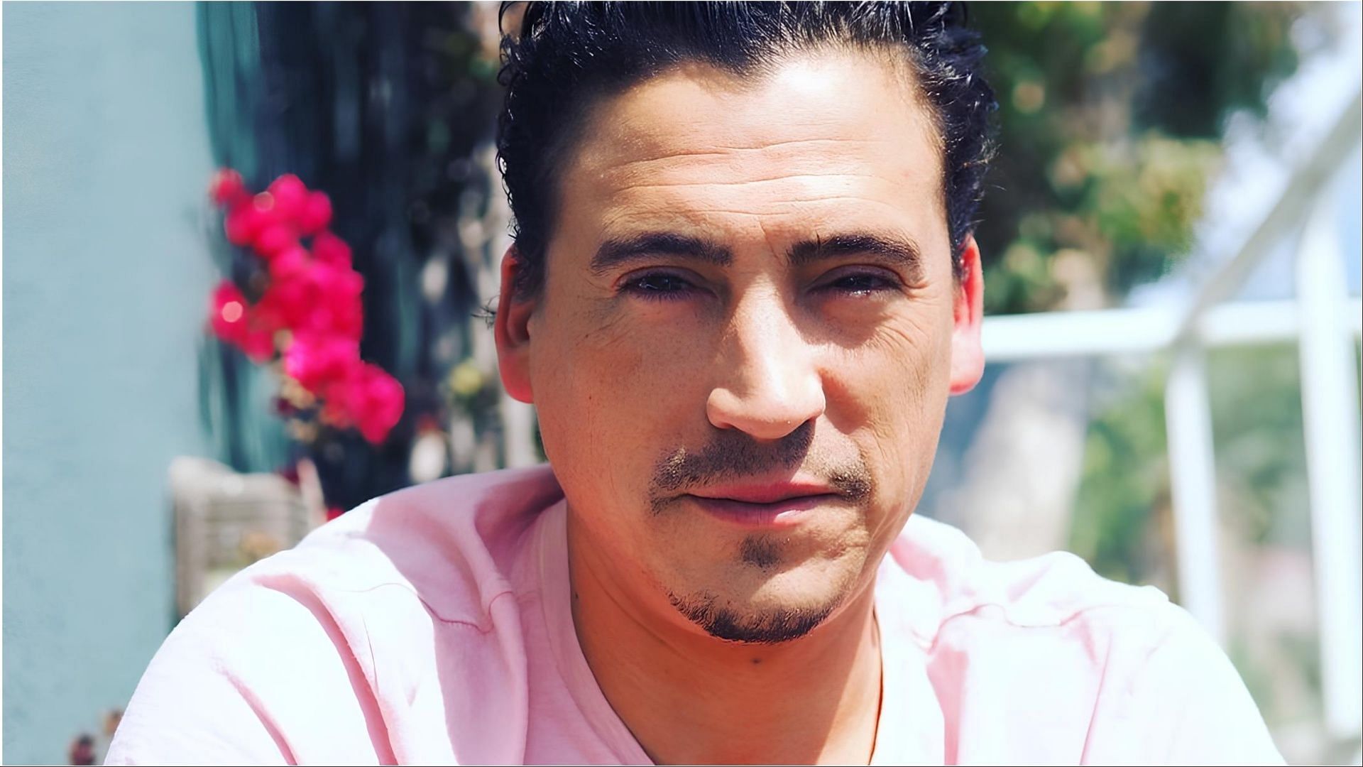 Andrew Keegan addressed the rumors saying that he was operating a cult (Image via andrewkeegn/Instagram)