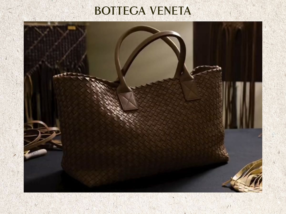  Bottega Veneta bags with braided leather