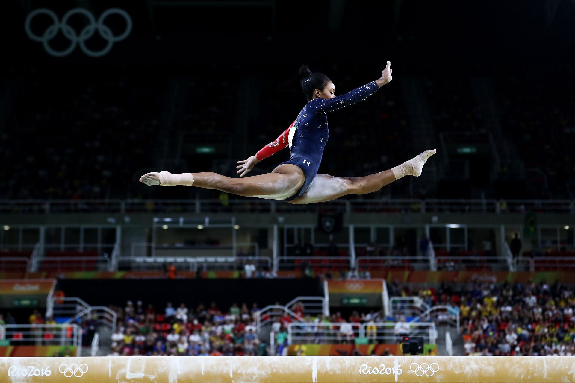 Gabby Douglas competes on the balance beam at the Rio Olympics 2016. (Photo by Ezra Shaw/Getty Images)