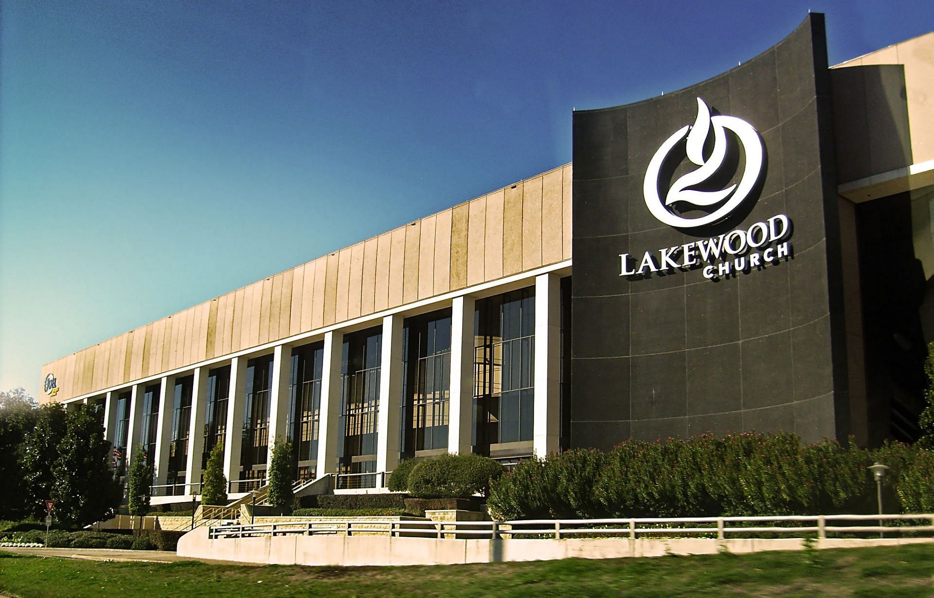 Social media users left in shock as woman enters the Lakewood Church and begins firing: More details revealed as shooting leaves 2 injured. (Image via Lakewood Church)