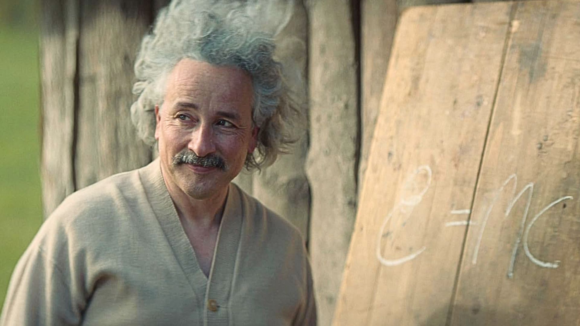 Actor Aidan McArdle in a still from Einstein and the Bomb (Image via Netflix)