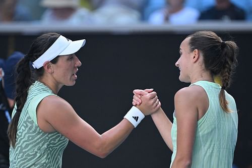 Jessica Pegula (left) and Clara Burel