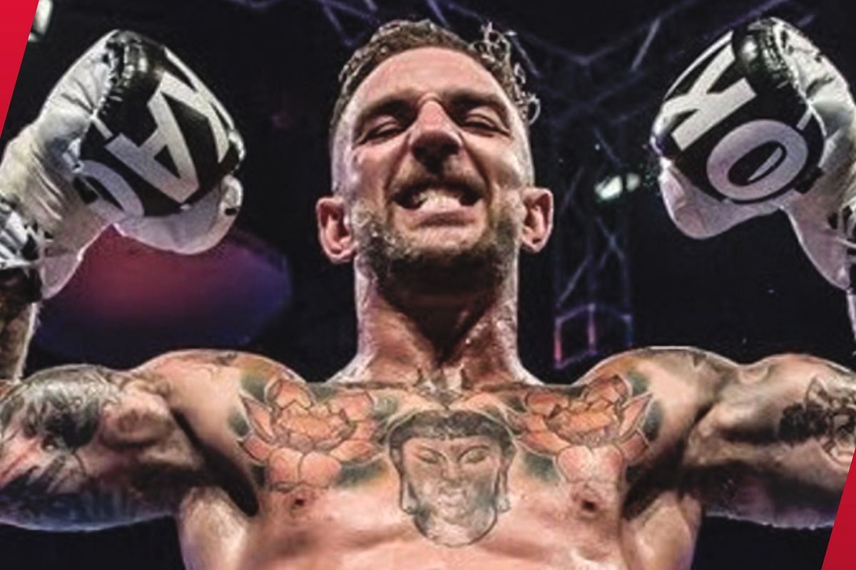 “There’s so many different stuff that you can’t do” – Liam Harrison recalls first experience fighting Muay Thai in 4-ounce gloves