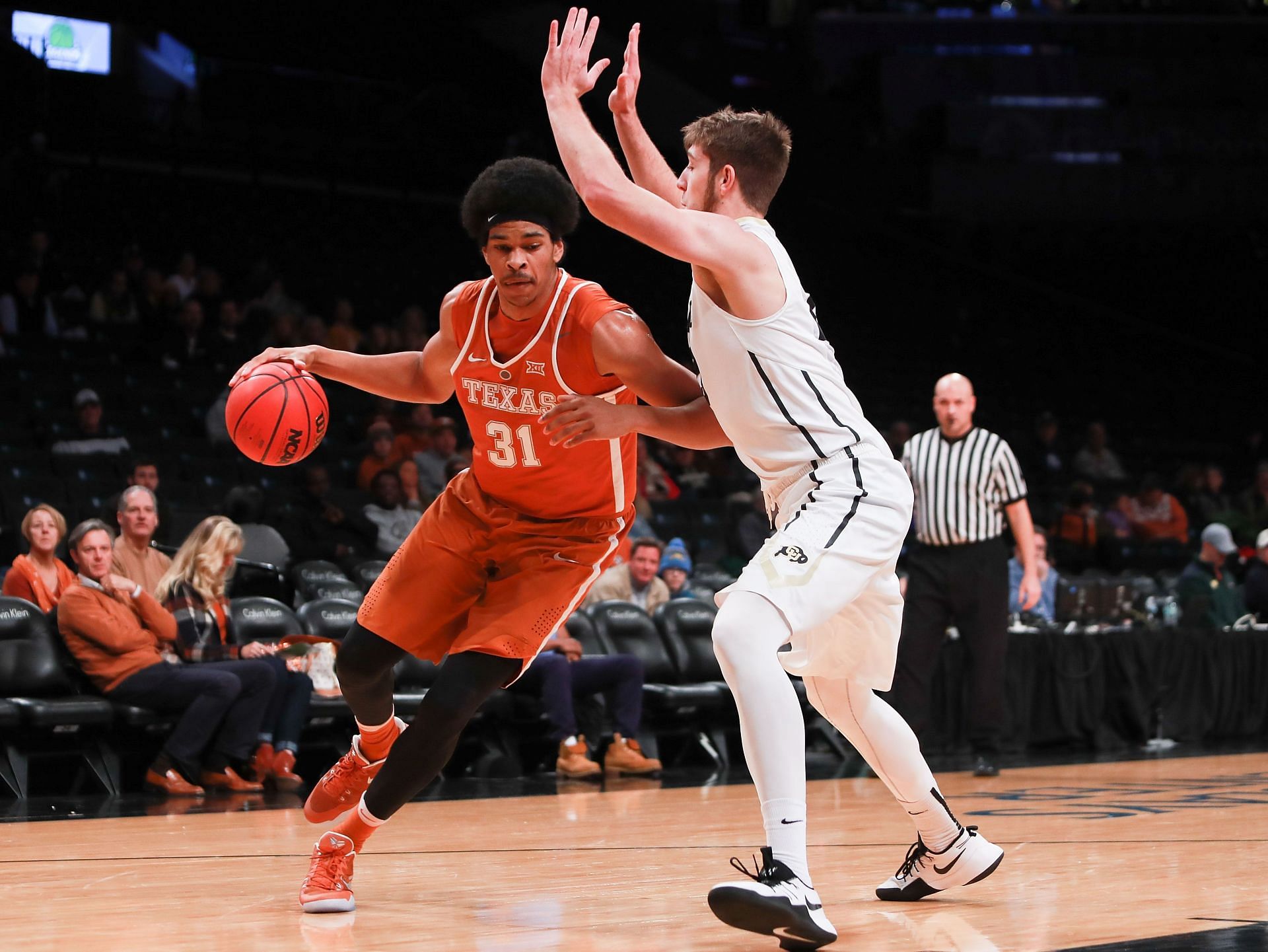 Jarrett Allen #31 in the Legends Classic