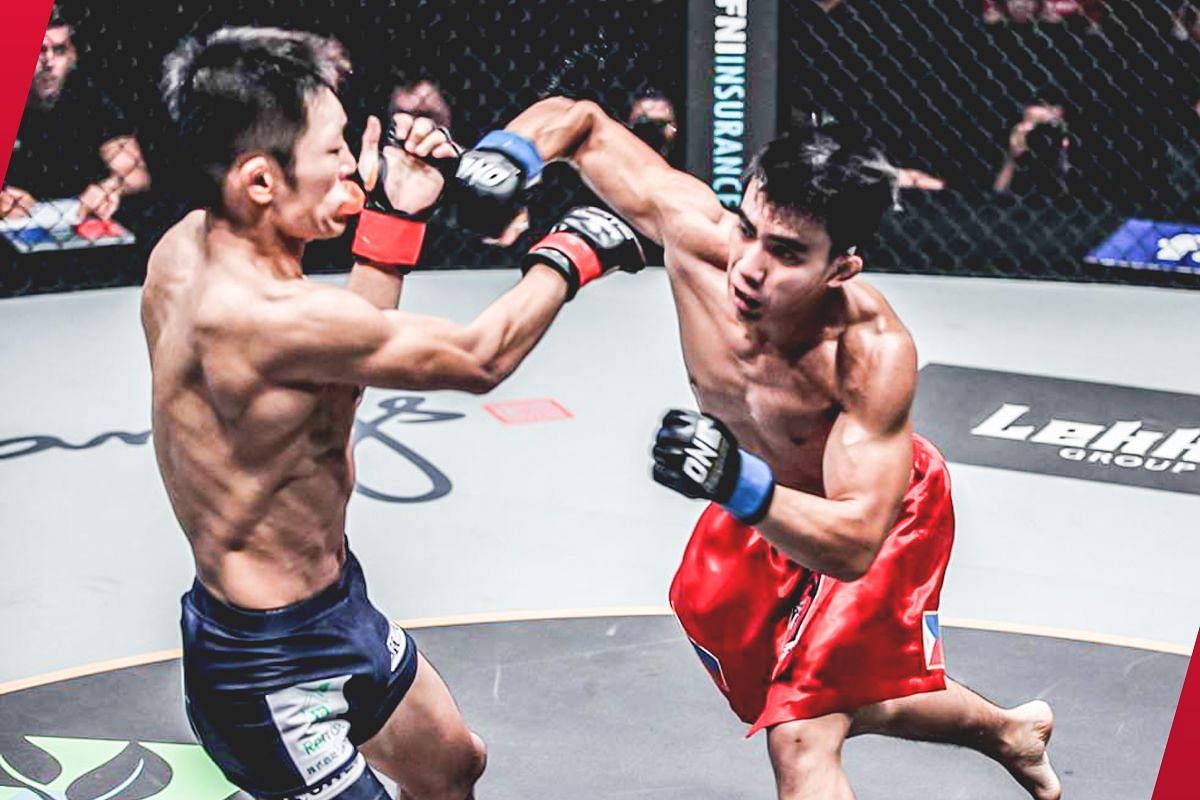 Joshua Pacio fires a big strike on Yoshitaka Naito [Photo via: ONE Championship]