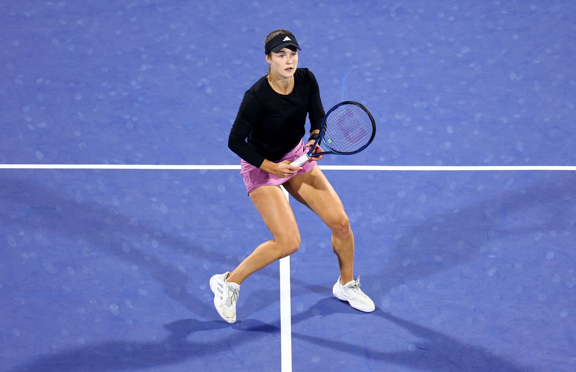 Anna Kalinskaya in action at the 2024 Dubai Tennis Championships