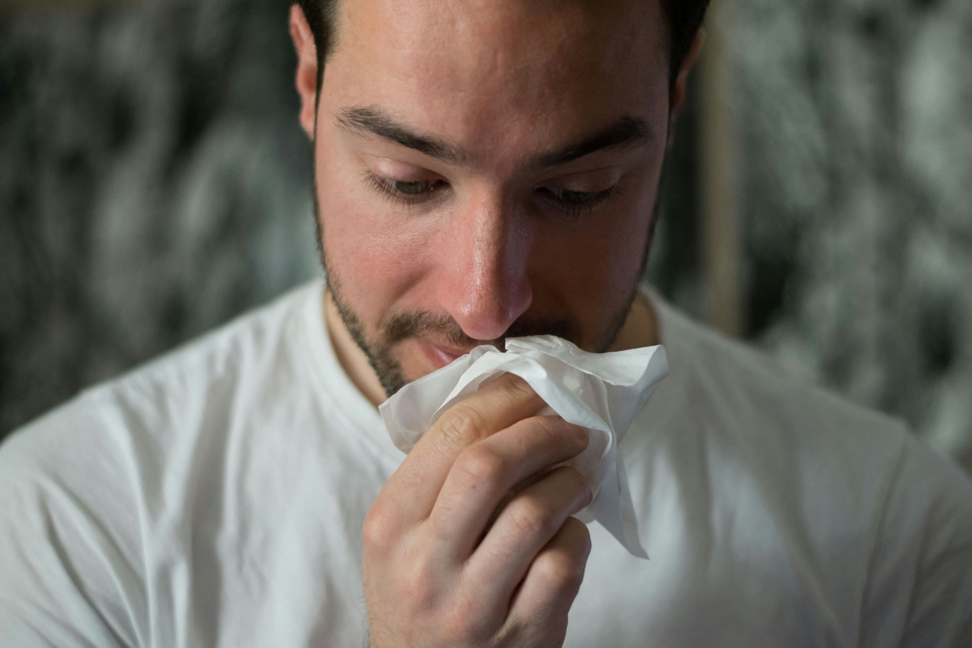 This cancer type can cause severe coughing. (Image by Brittany Colette/Unsplash)
