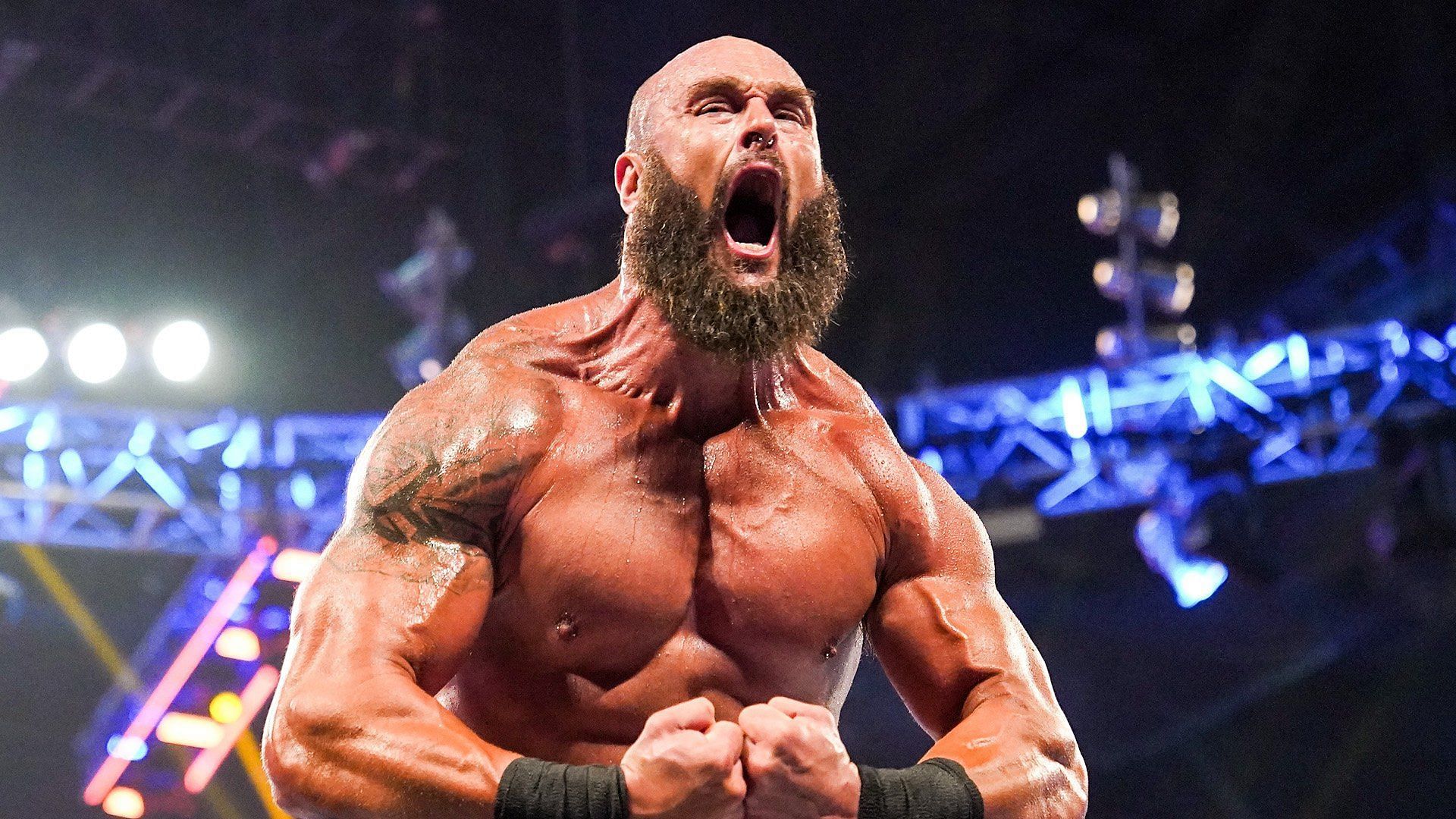 Braun Strowman poses for fans on WWE SmackDown