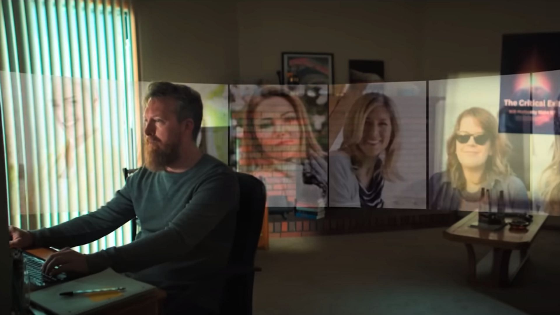 The documentary shows the negative side of online dating (Image via Netflix)