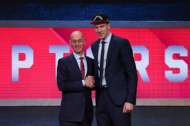 What draft pick was Jakob Poeltl?