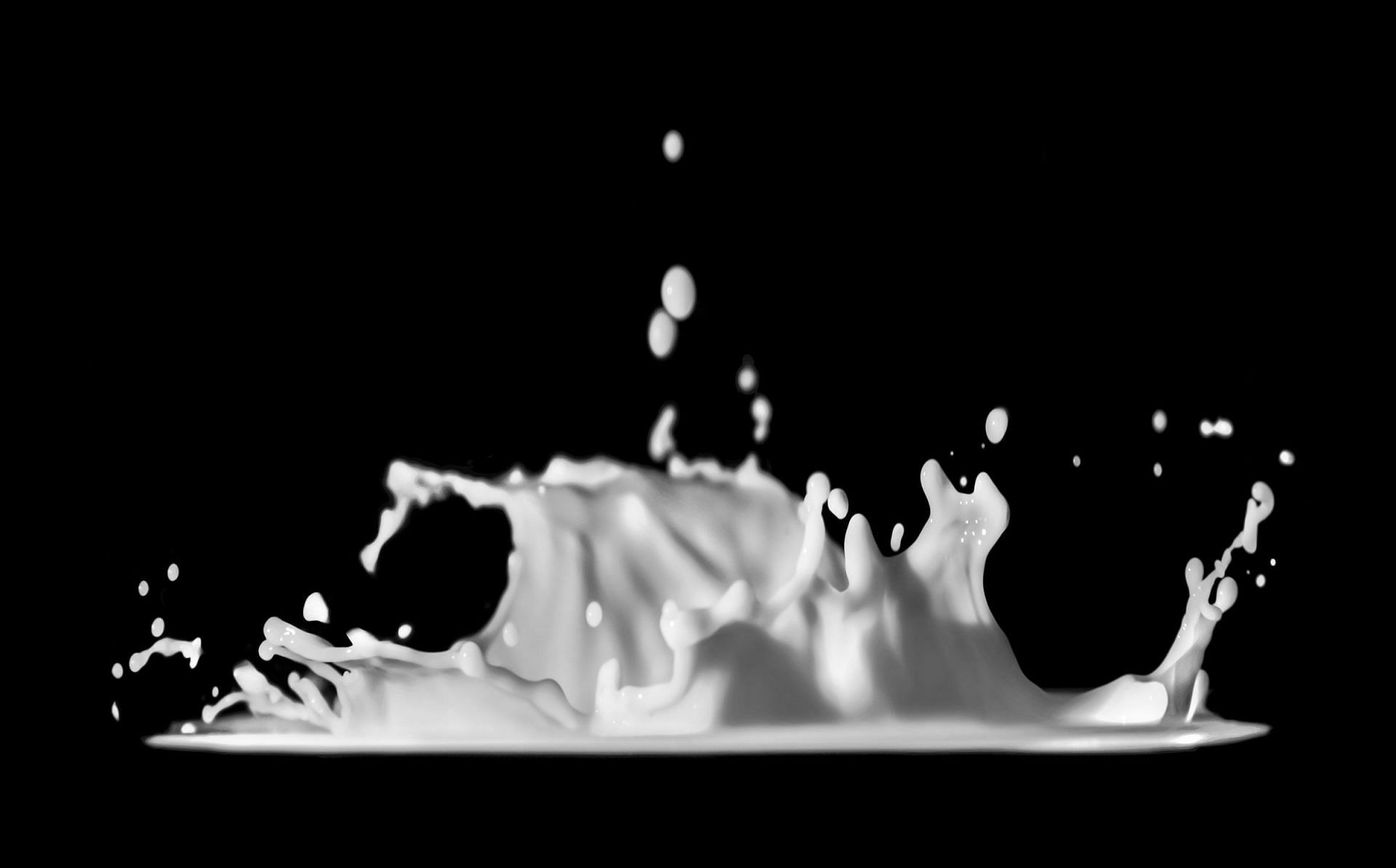 Non-Dairy Buttermilk (Image via Unsplash/Daniel)