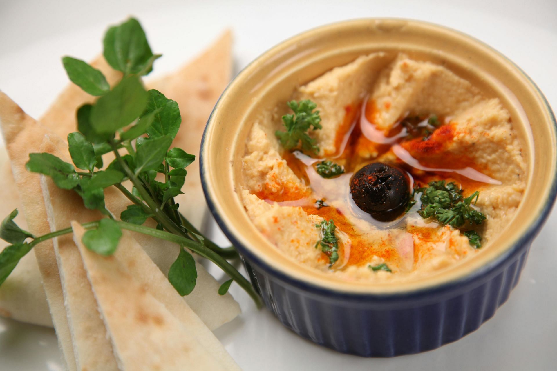 Importance of Healthy hummus recipe (image sourced via Pexels / Photo by zak)