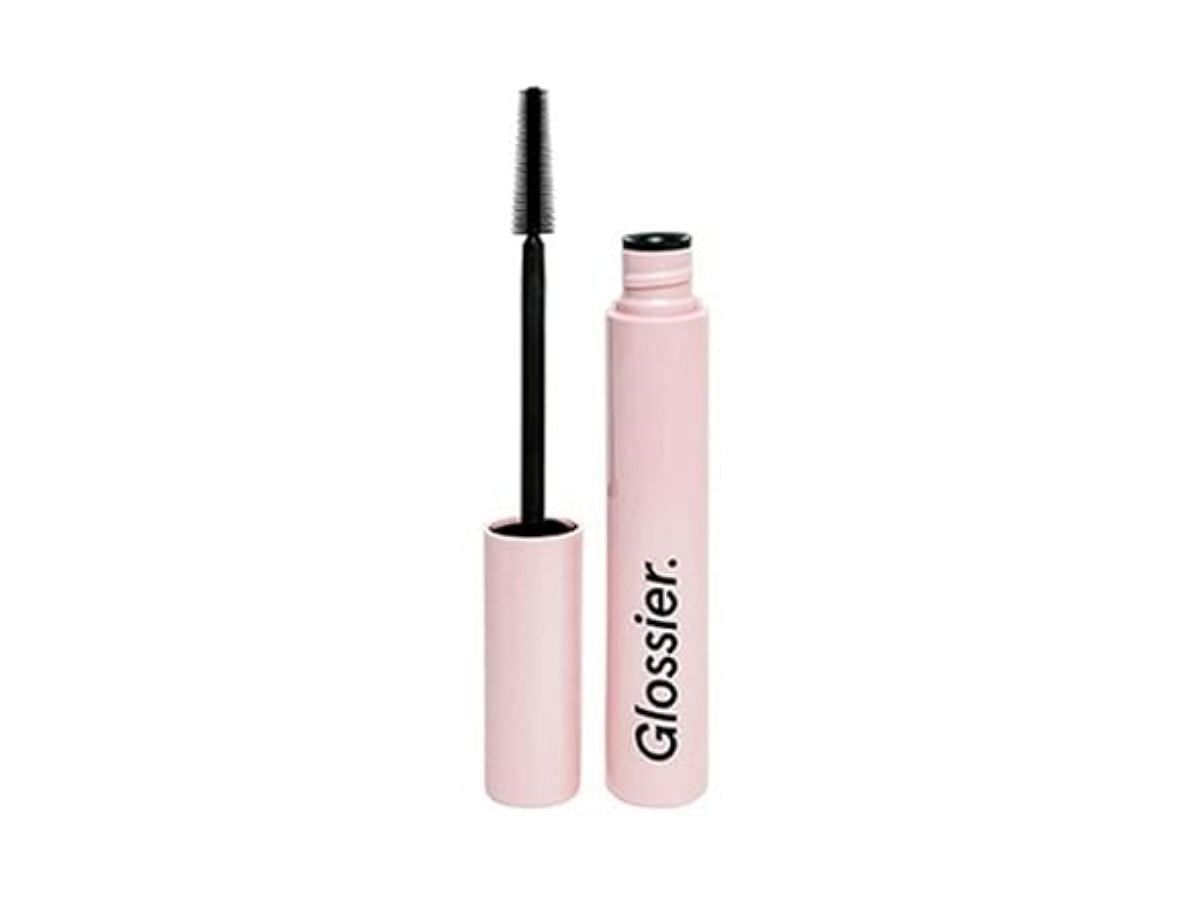 Glossier ash slick lift and lengthening mascara (image via- Amazon)