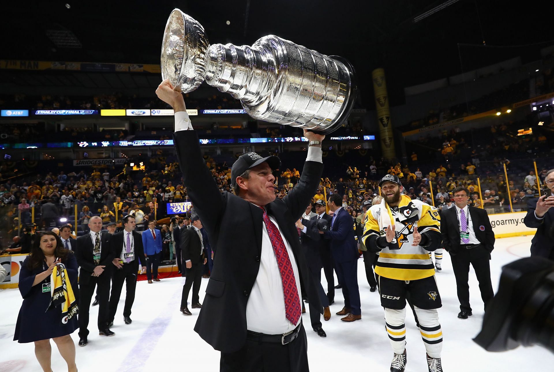 Mike Sullivan at the 2017 NHL Stanley Cup Final