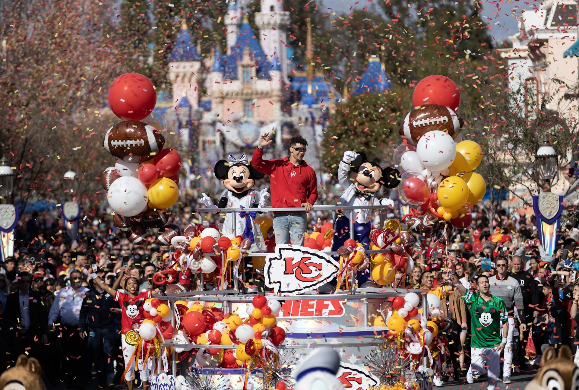 Patrick Mahomes Celebrates Super Bowl LVII Win with Family Visit to Disneyland Park