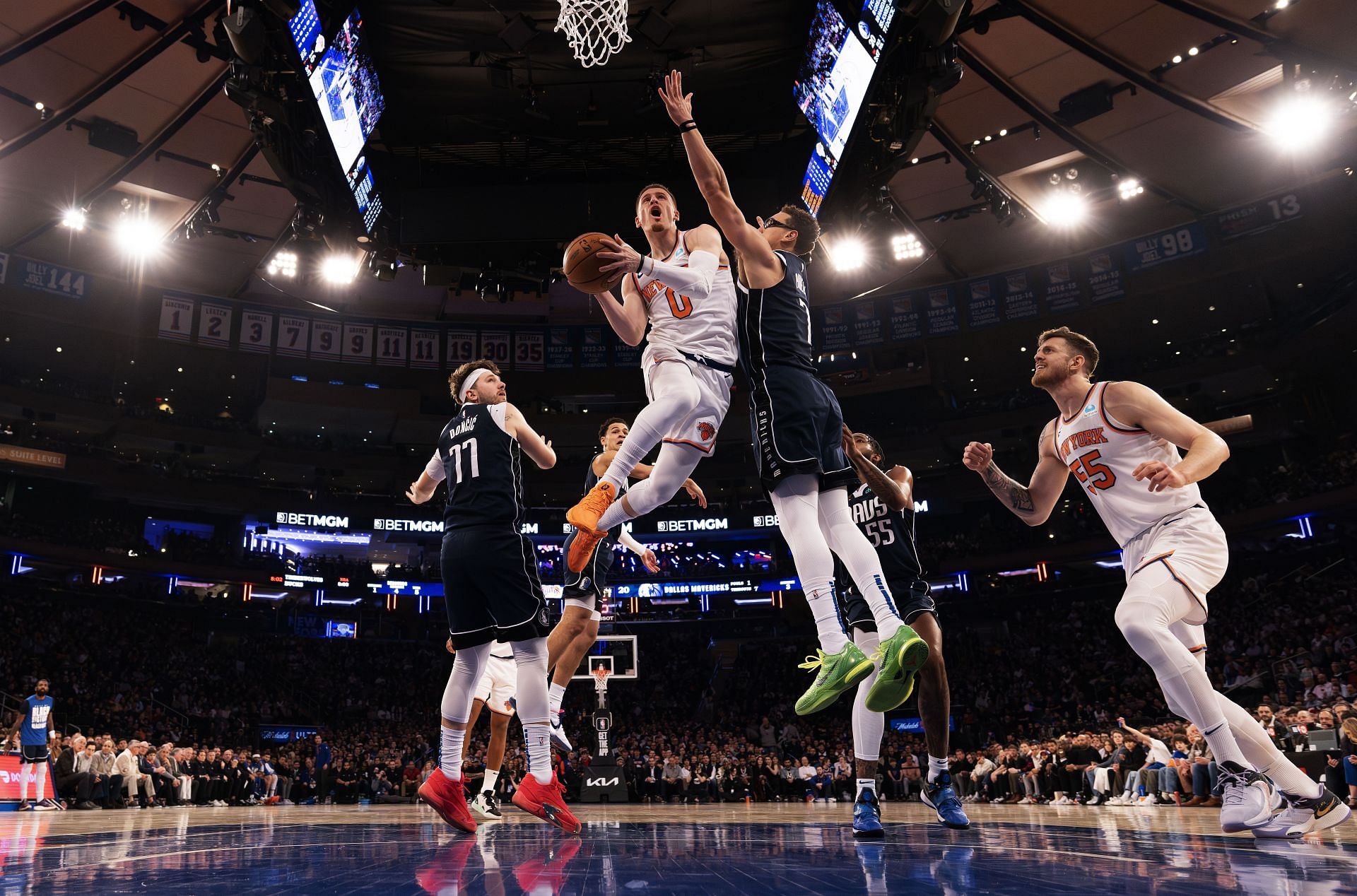 Dallas Mavericks v New York Knicks