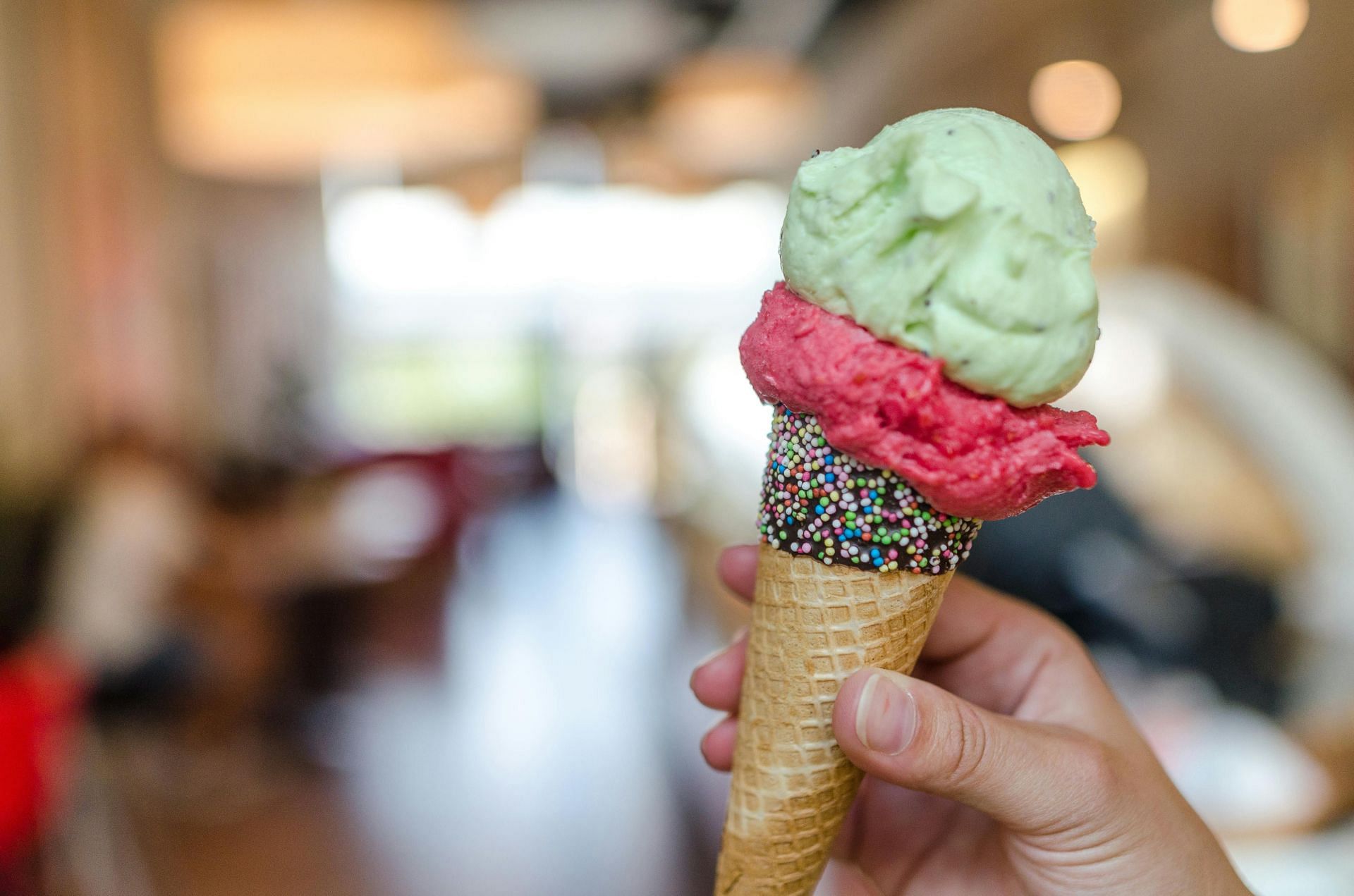 ice cream for sore throat (image sourced via Pexels / Photo by lukas)