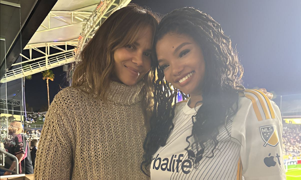 Halle Berry and Halle Bailey snapped together (image via @HalleBailey on X)