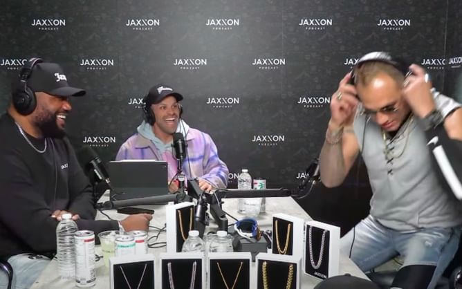 WATCH: Tony Ferguson seemingly recreates Dana White walking out of Howie Mandel's podcast