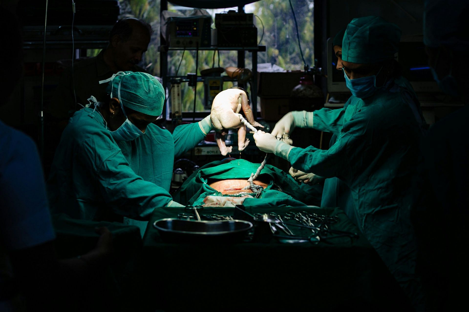 Surgery to treat umbilical hernia (Image by Amit Gaur/Unsplash)