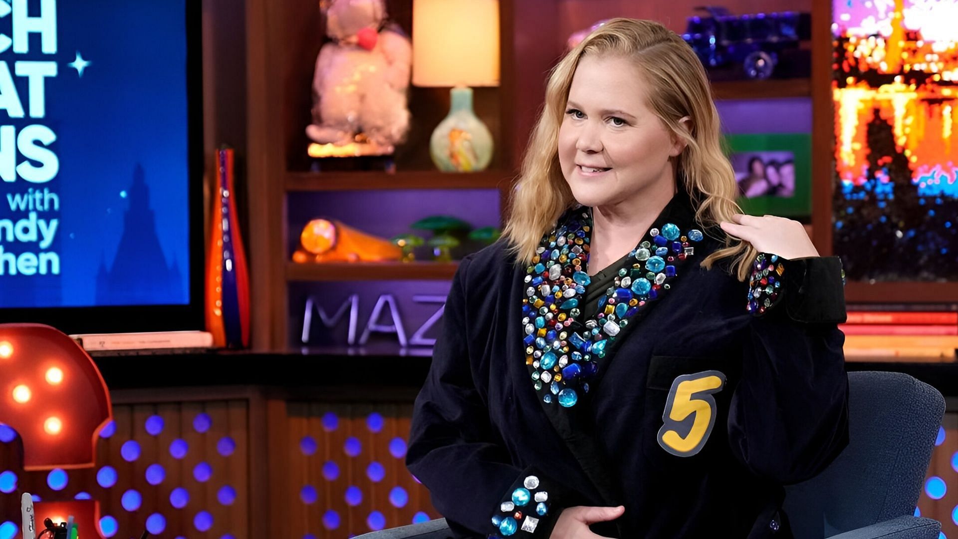 Internet defends Amy Schumer against body-shamers after her recent appearance on Jimmy Fallon