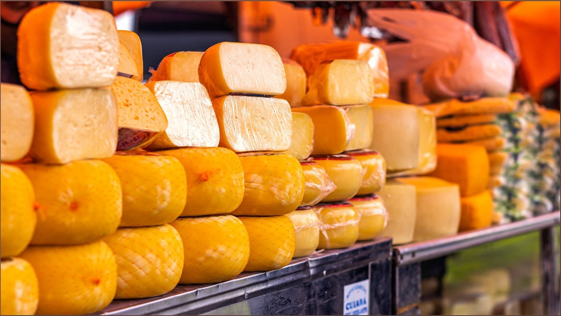 Rizo-L&oacute;pez Foods, Inc. recalls select dairy and cheese products over Listeria monoctyogenes concerns (Image via Leandro Bezerra / Pexels)