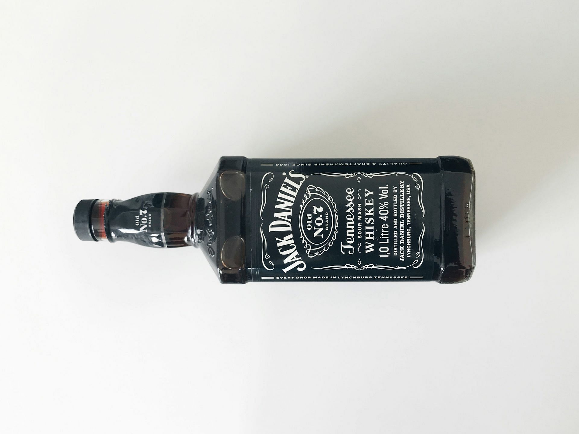 How to lower ALT: Say no to liquor (Image by Milad Fakurian/Unsplash)
