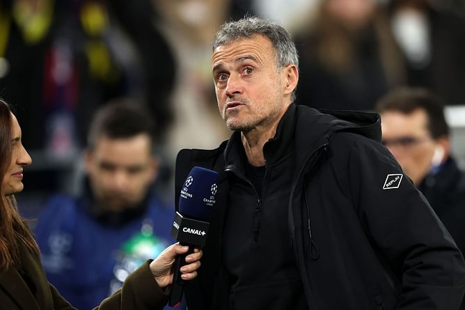 PSG eye surprise move for Manchester United defender as Luis Enrique looks to bolster squad - Reports