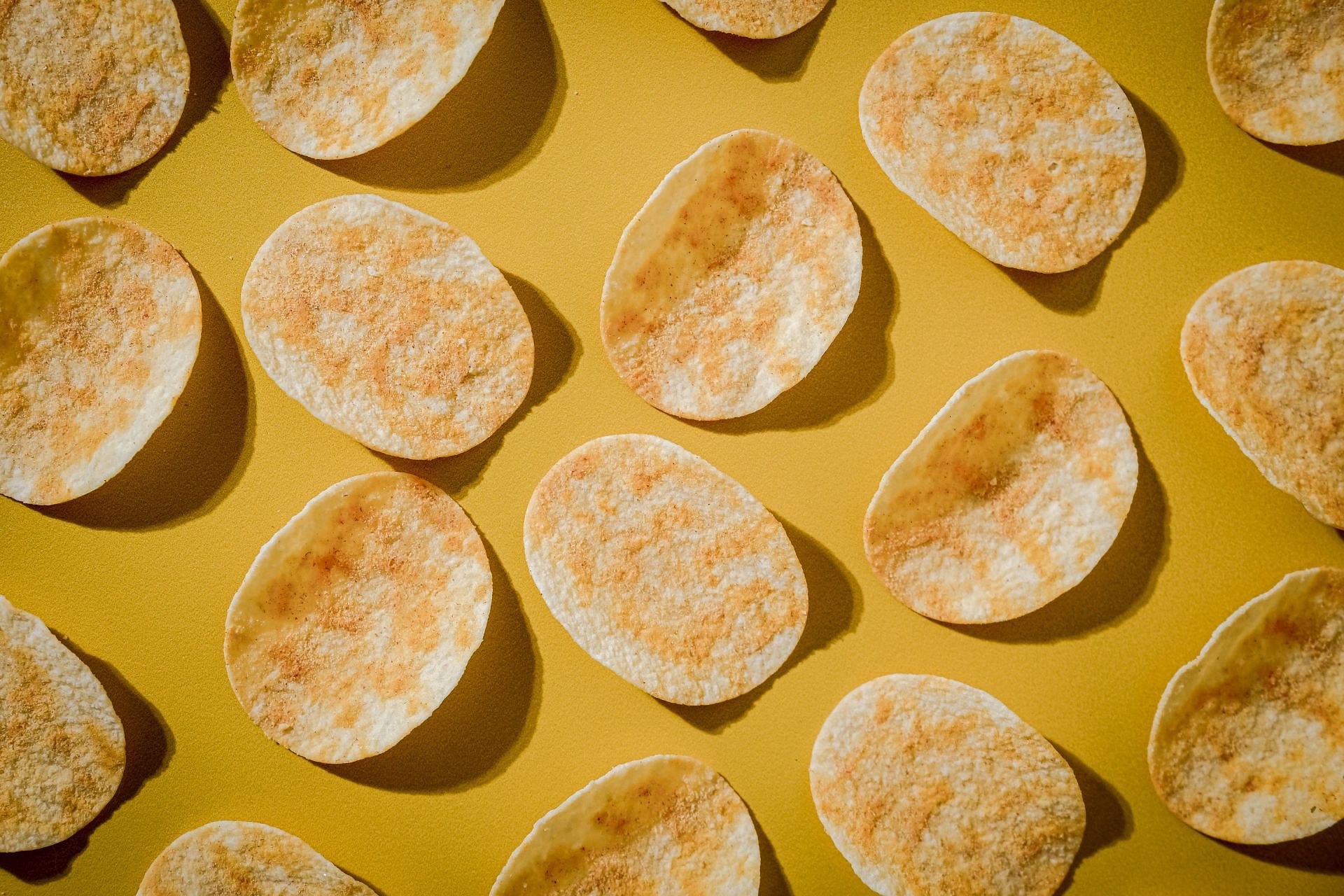 Are healthy potato chips even real? (Image by Jeff Siepman/Unsplash)