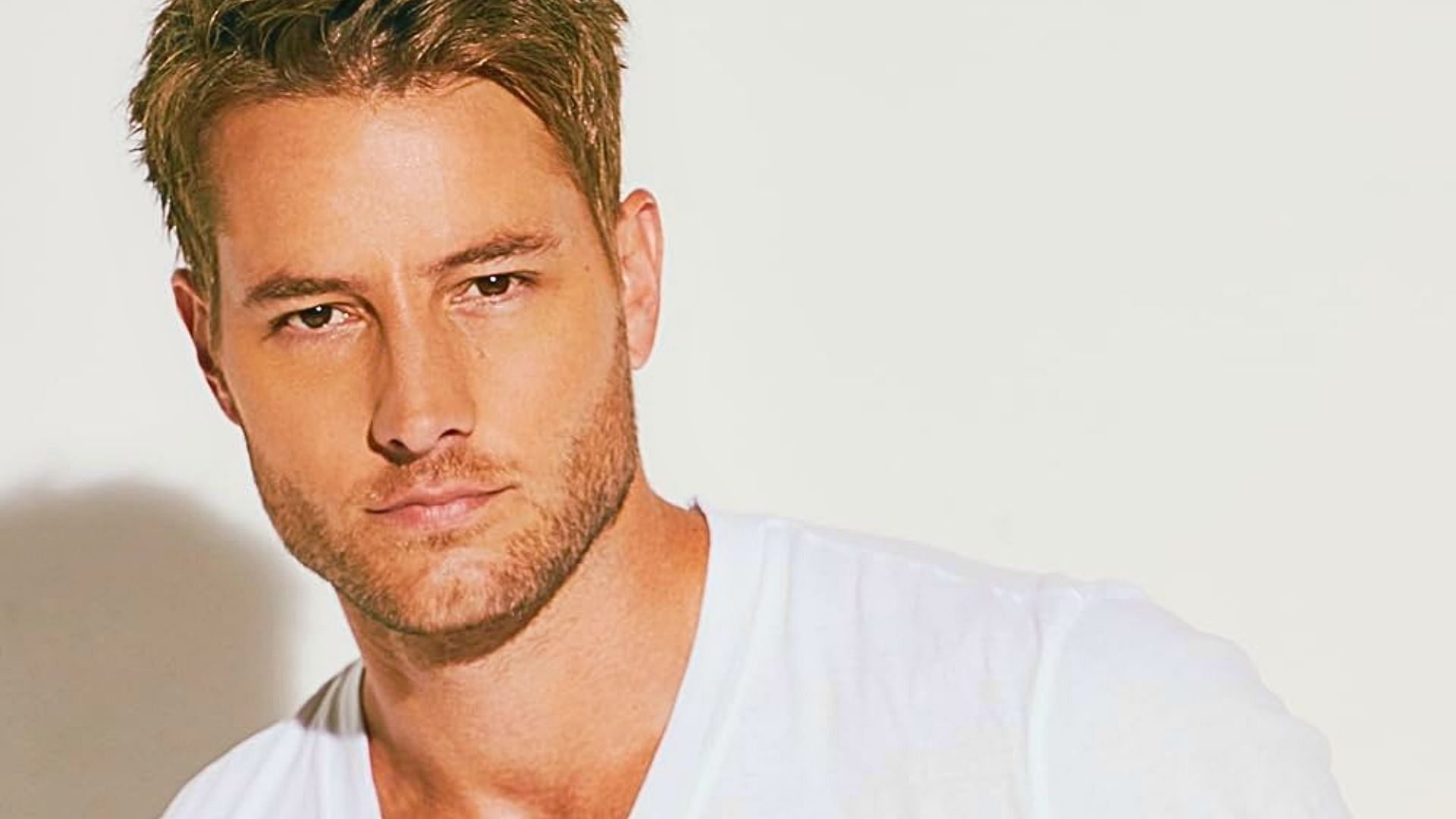 Justin Hartley was on The Young and the Restless from November 2014-2016 (Image via Riker Brothers)