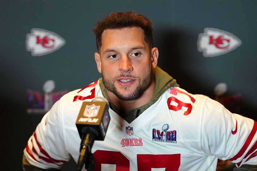 Chiefs OT Donovan Smith claps back at Nick Bosa’s ‘holding’ remarks ...