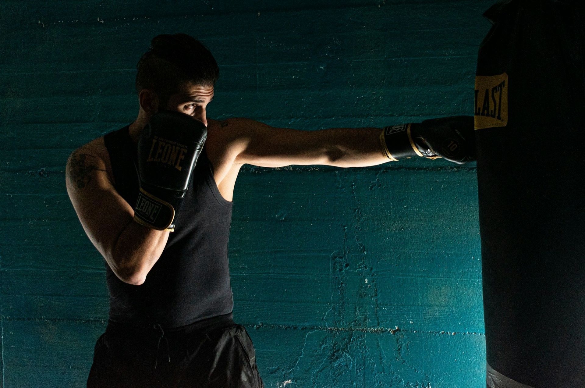 Benefits of boxing: Improves your hand-eye coordination (Image by Lorenzo Fatto Offidani/Unsplash)