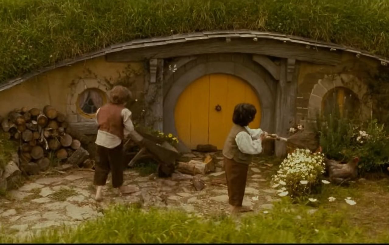 What is a Hobbit in Lord of the Rings?