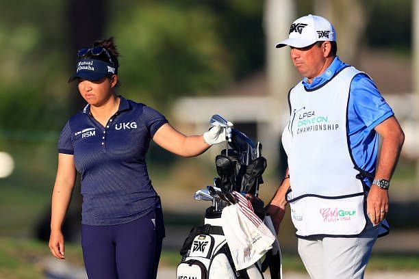 Megan Khang&rsquo;s caddie