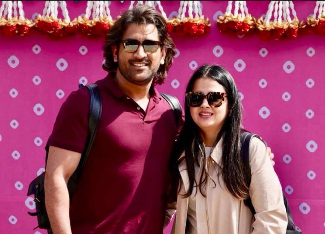 MS Dhoni with his wife Sakshi Dhoni
