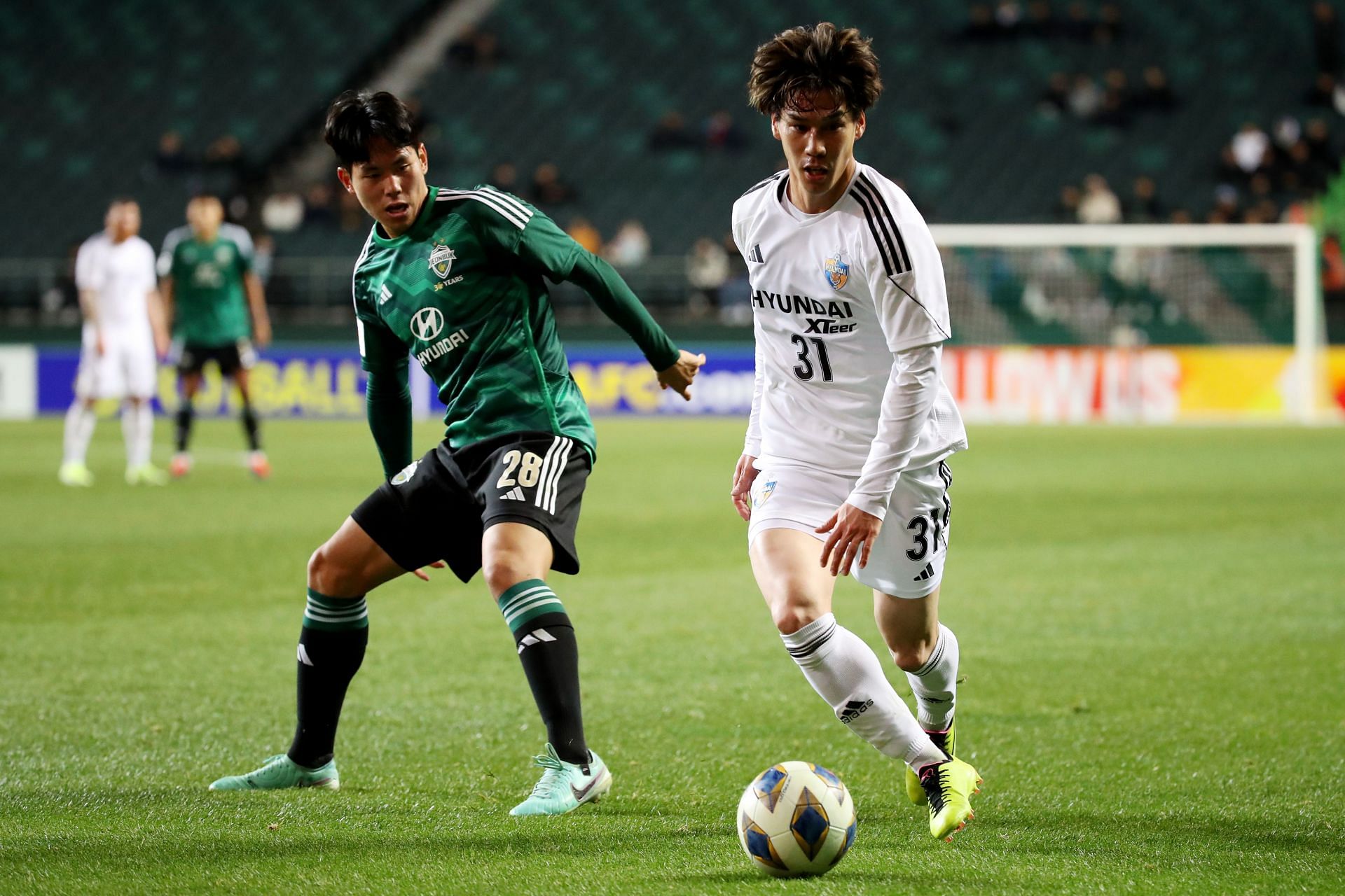 Jeonbuk Hyundai Motors v Ulsan Hyundai - AFC Champions League Quarter Final 1st Leg