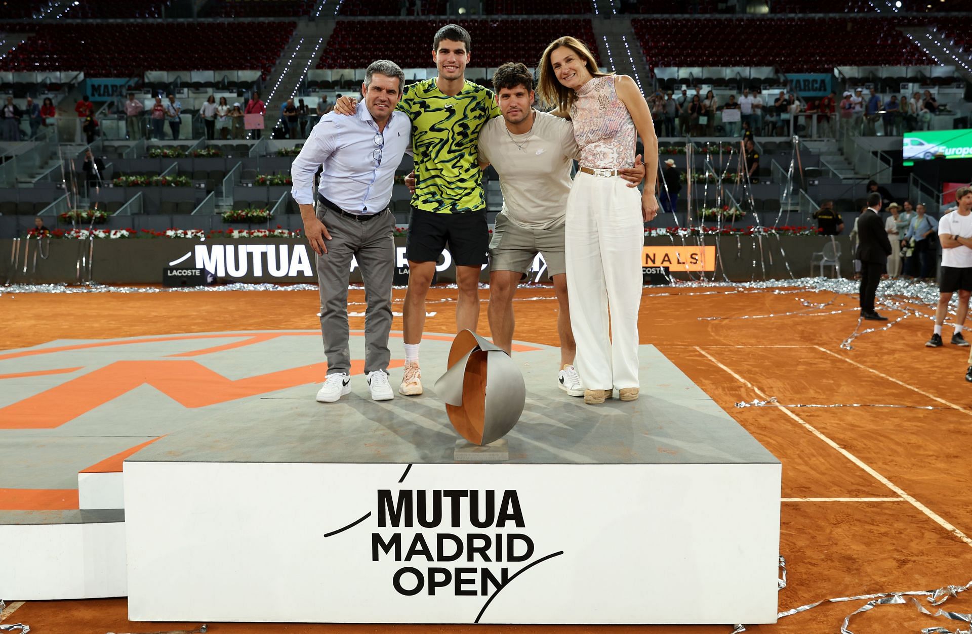 Carlos Sr, Carlos Alcaraz, Alvaro (brother), and Virginia Garfia (from left to right)