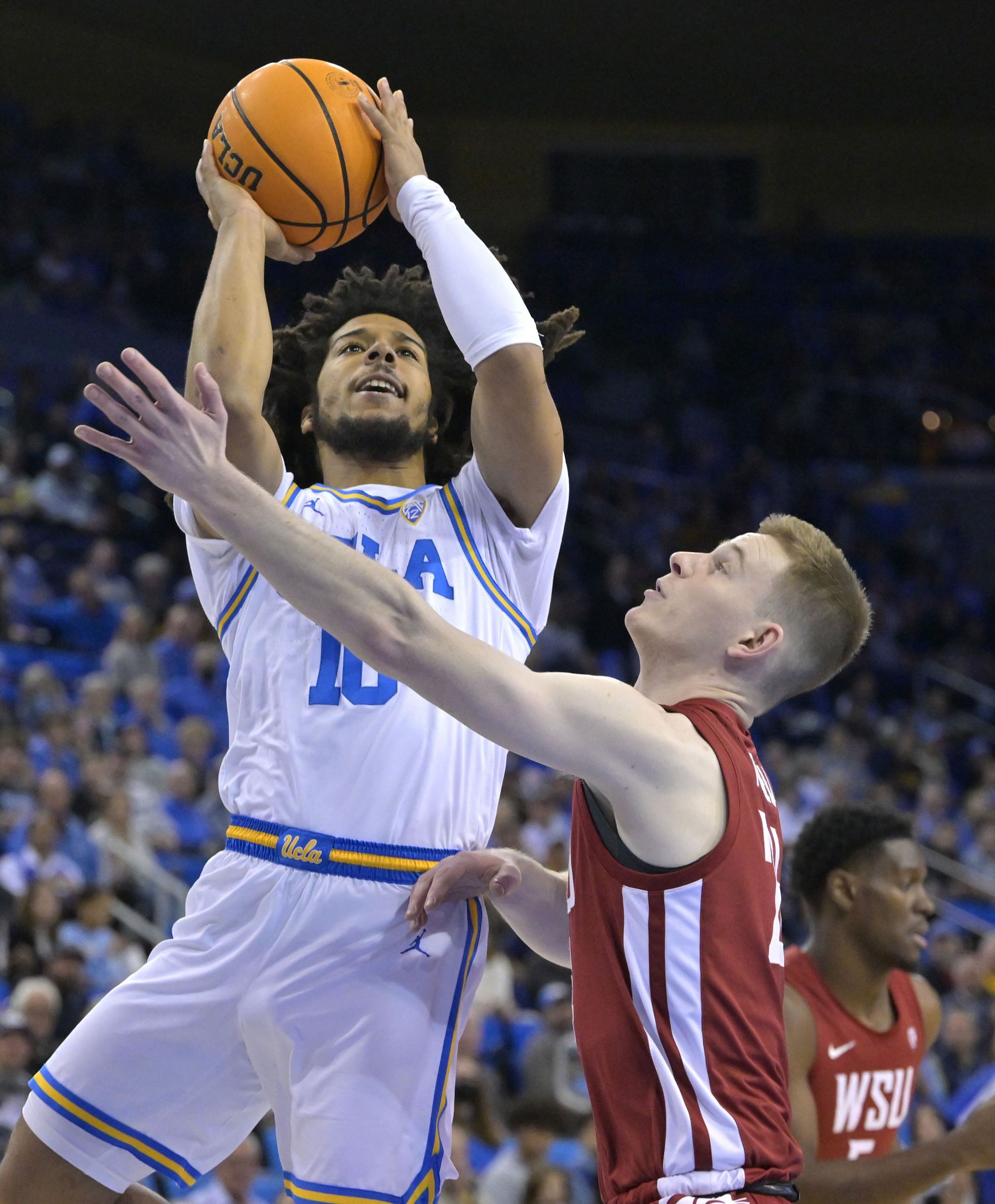 Myles Rice in action from the Washington State v UCLA matchup