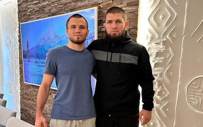 Umar Nurmagomedov shares how Khabib Nurmagomedov humbles him in the gym - "They bring me back to the earth"