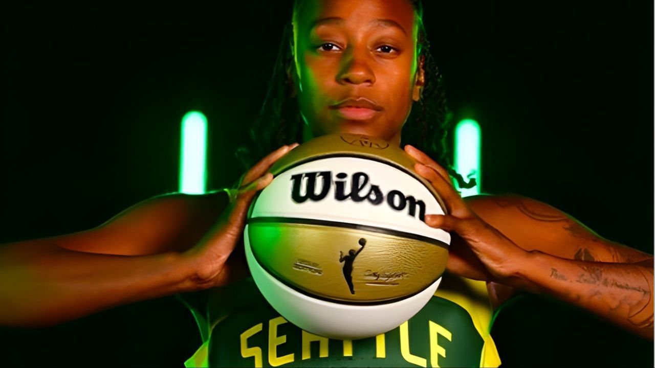 Jewell Loyd is the second-highest-paid player