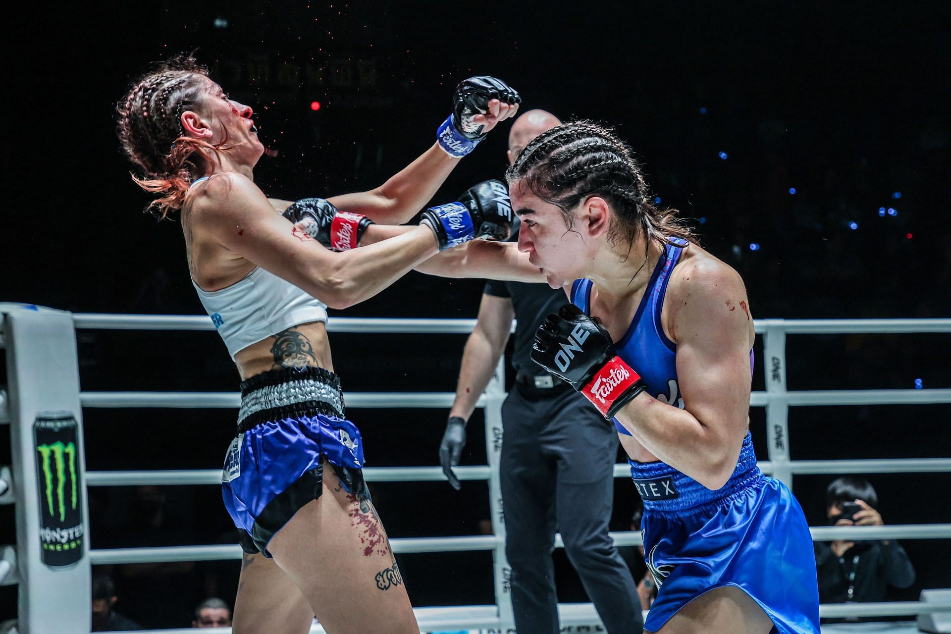 Shir Cohen&#039;s ferocious fists starting the finishing sequence against Teodora Kirilova.