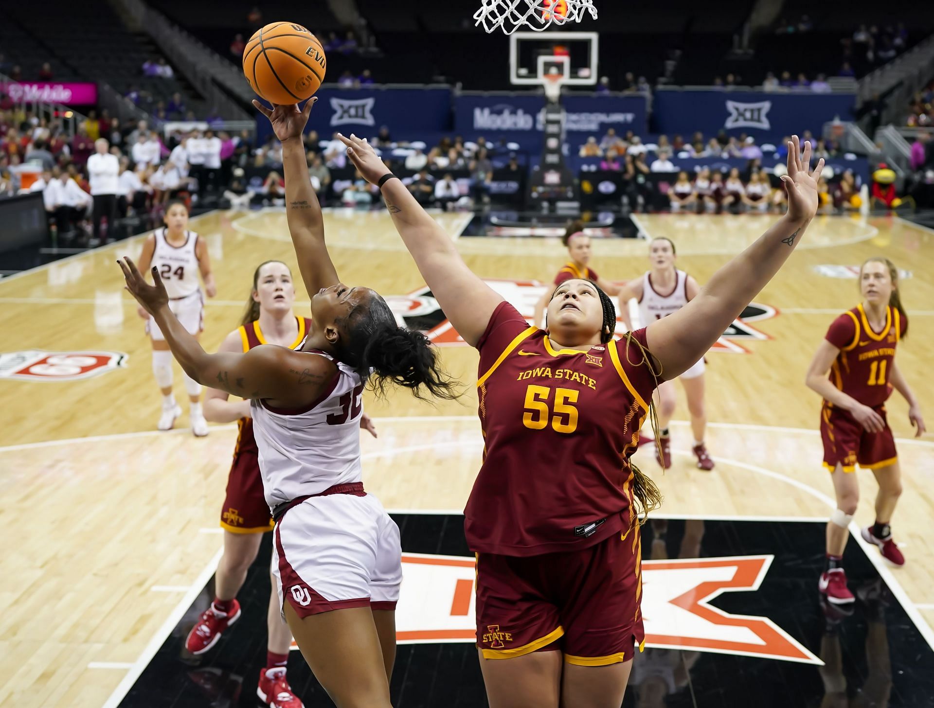 Audi Crooks: WATCH: Iowa State Locker Room Had Perfect Welcome For Audi ...