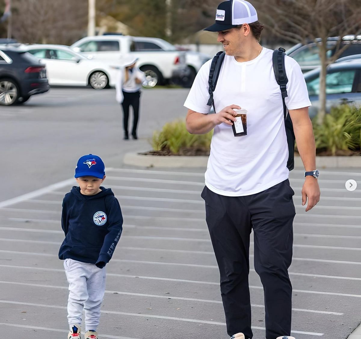 Erik Swanson son: Blue Jays pitcher's 4-year-old released from ICU ...