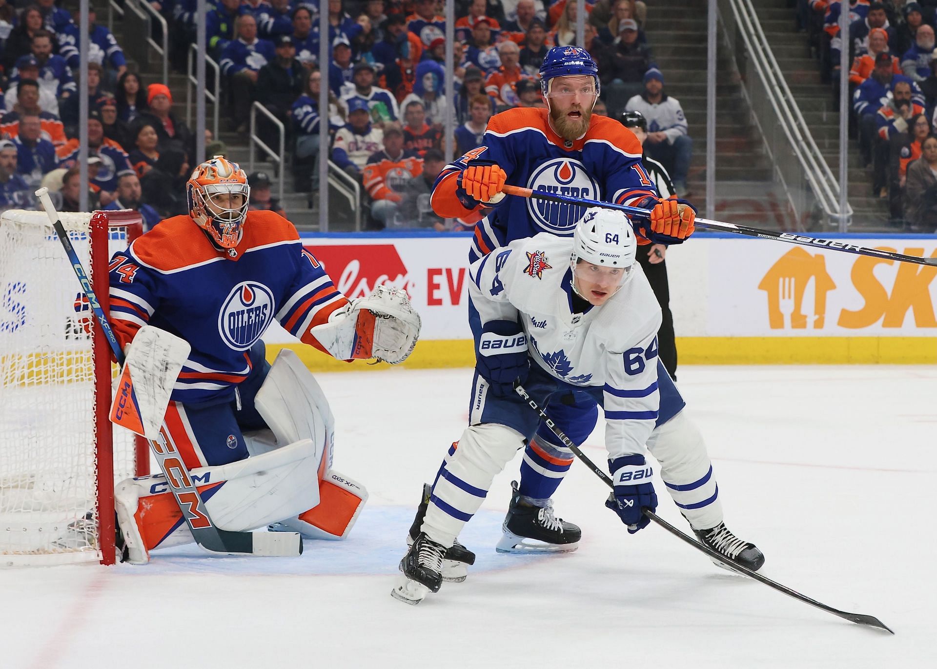 Toronto Maple Leafs v Edmonton Oilers