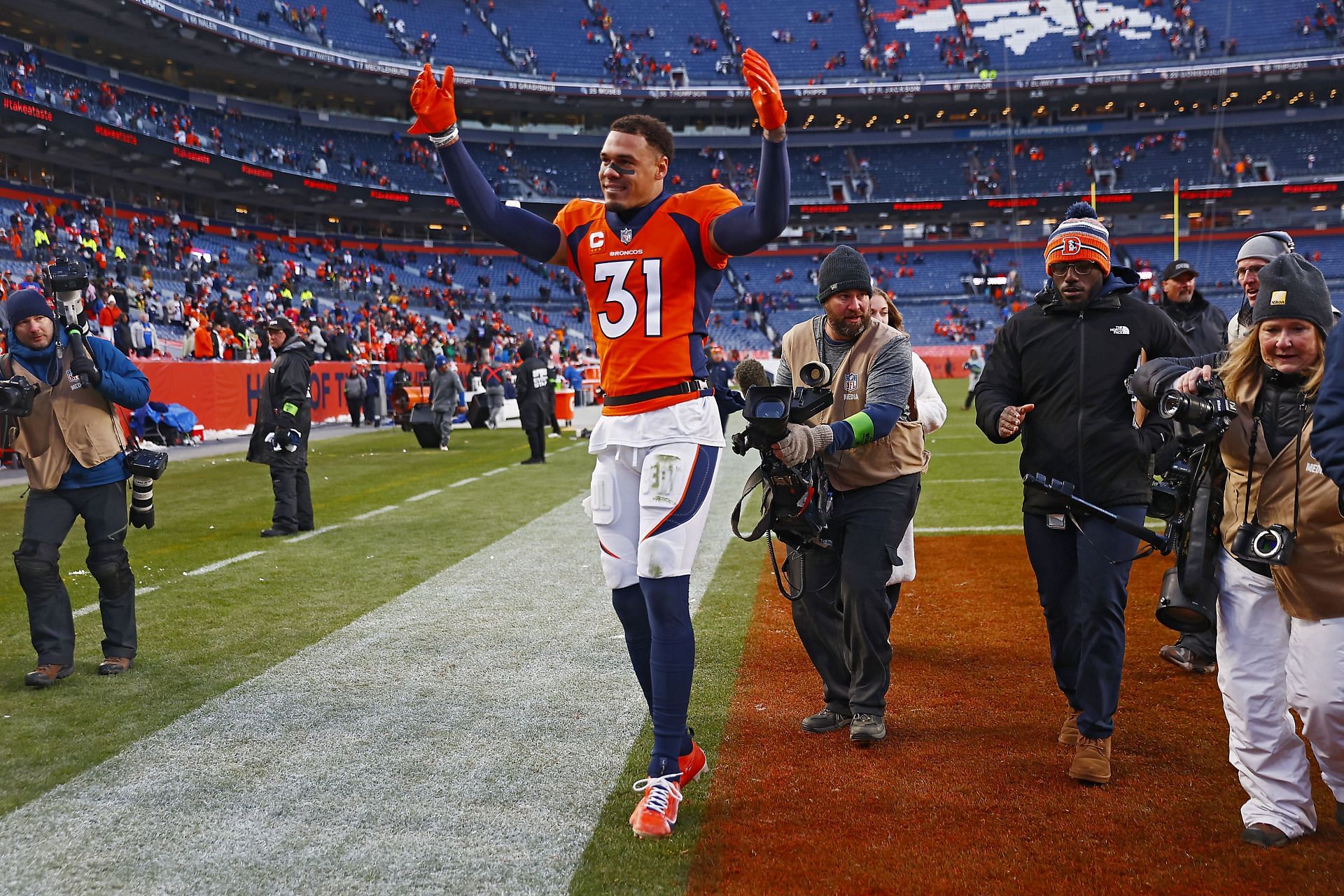 Kansas City Chiefs v Denver Broncos