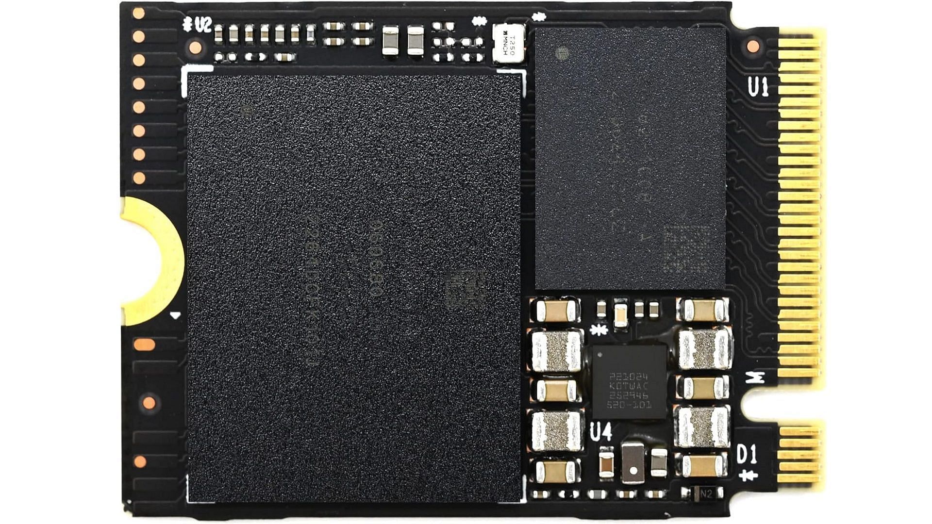 XPC &lrm;X740 NVMe 1TB SSD (Image via Amazon)