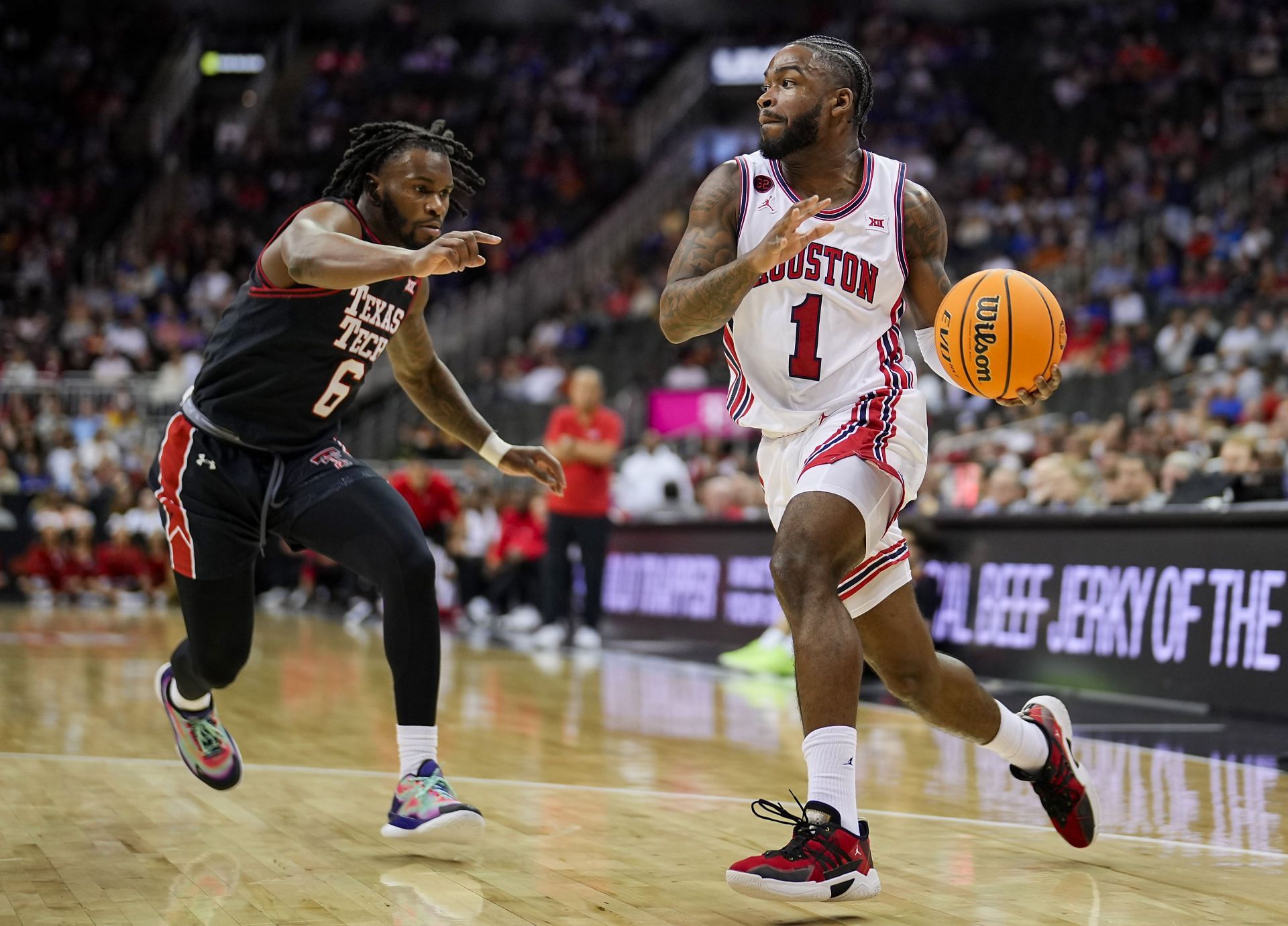 Houston&#039;s Jamal Shead is expected to lead the Cougars to a Final Four appearance in the 2024 NCAA Tournament.